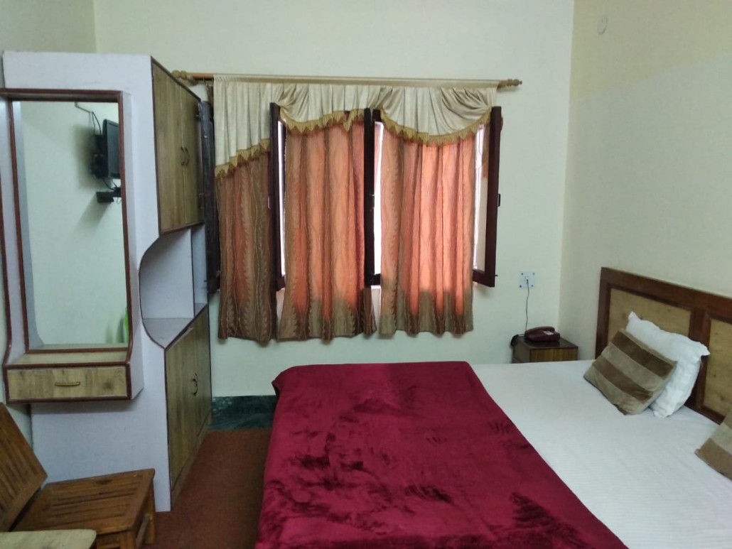 Shivlinga Uttarkashi gallery image 7