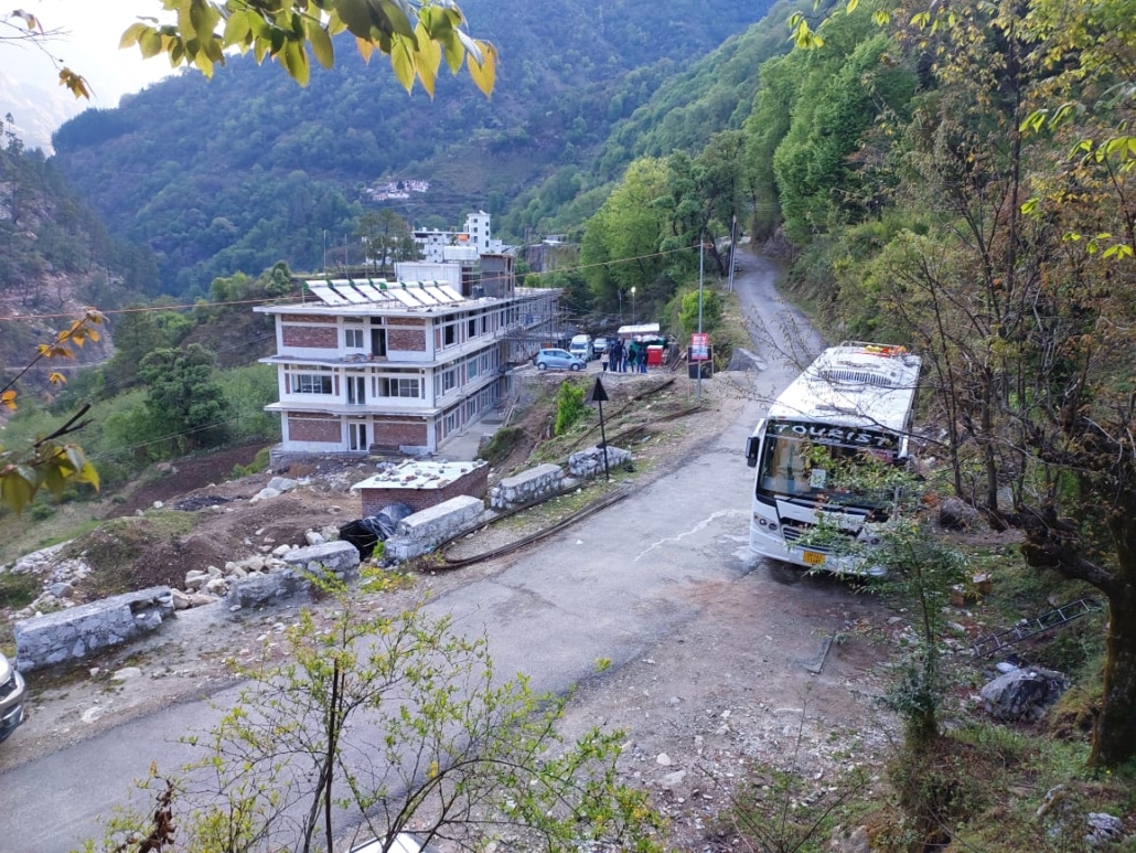 Shivlinga Yamunotri property